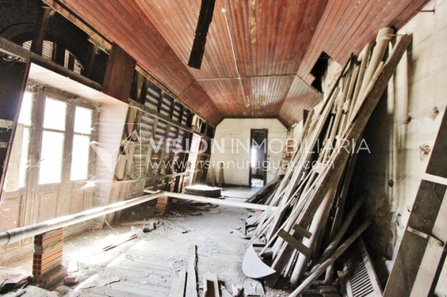 Edificio Palacio Amézaga, oportunidad de inversión, a reciclar para sede corporativa, oficinas u otro destino, 1500 m2 en el corazón de la Cd. Vieja.-62
