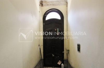 Edificio Palacio Amézaga, oportunidad de inversión, a reciclar para sede corporativa, oficinas u otro destino, 1500 m2 en el corazón de la Cd. Vieja.