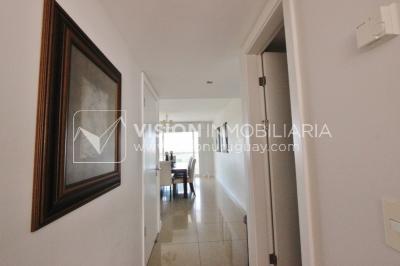 Apto en Aquarela Tower, lo mejor de Punta del Este | 4 dorm en suite + servicio, 253 m2 