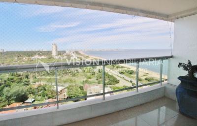Apto en Aquarela Tower, lo mejor de Punta del Este | 4 dorm en suite + servicio, 253 m2 