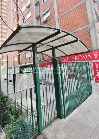 Apartamento con Renta al frente sobre Av. 8 de Octubre casi Propios, en 5to Piso, 3 dormitorios y 1 baño, impecable