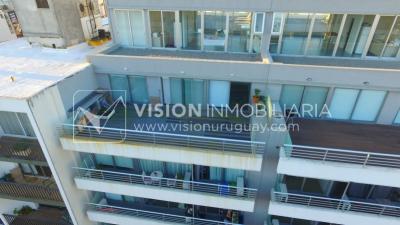 GO Pocitos 2 - Moderno penthouse de 2 dormitorios, a pasos de la Rambla