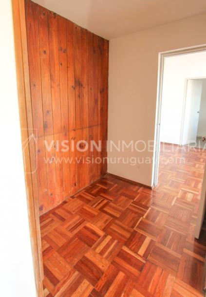 Apto 2 Dorm 1 Baño, Piso 5 MB vista, Terraza Lav, 50 m2., Centro-10