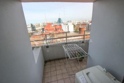 Tres Cruces Apto 1 Dorm, Piso 15 - vistas, Balcón y Terraza Lav, 43 m2.