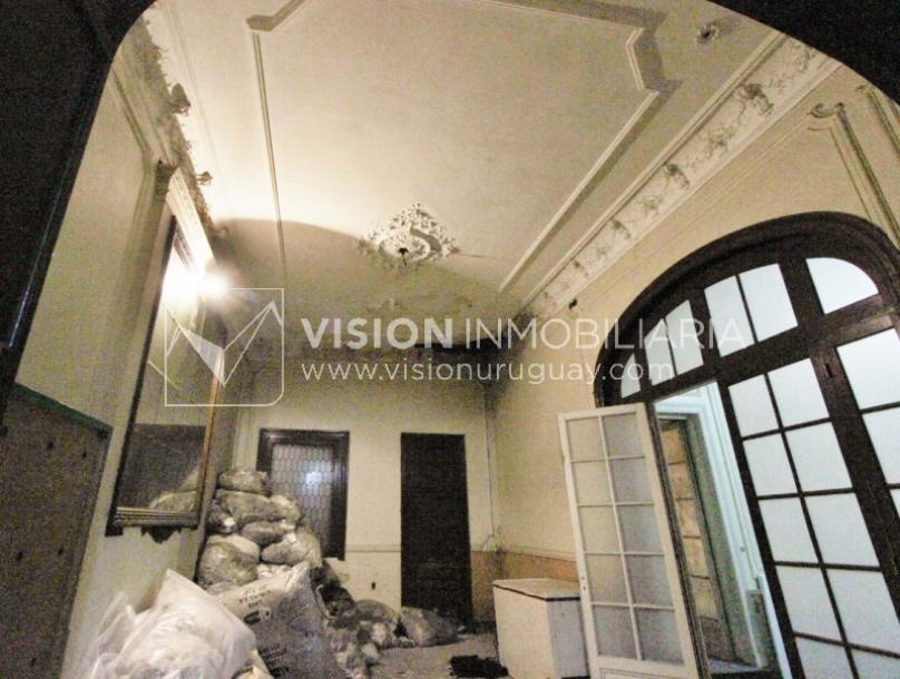 Edificio Palacio Amézaga, oportunidad de inversión, a reciclar para sede corporativa, oficinas u otro destino, 1500 m2 en el corazón de la Cd. Vieja.-36