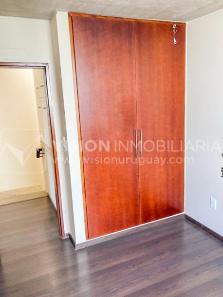 Casa en Venta en GREENS, Barrio Privado diseñado por el Arq. Carlos Ott. 3 dormitorios y 3 baños, 2 cocheras - U$ 340.000 dólares-35