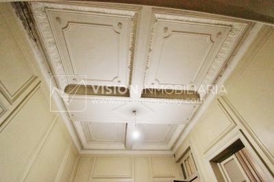 Edificio Palacio Amézaga, oportunidad de inversión, a reciclar para sede corporativa, oficinas u otro destino, 1500 m2 en el corazón de la Cd. Vieja.