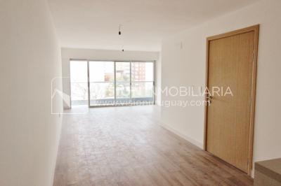 Apto en Puertito del Buceo, 4to Piso, finas terminaciones, a estrenar ya.