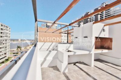 Apto en Puertito del Buceo, 4to Piso, finas terminaciones, a estrenar ya.