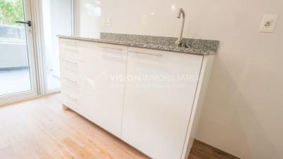 Apartamento en Venta 2 dormitorios y 1 baño, Palermo Parque Rodó Cordón Sur, 6to piso al frente