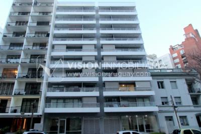 GO Pocitos 2 - Moderno penthouse de 2 dormitorios, a pasos de la Rambla