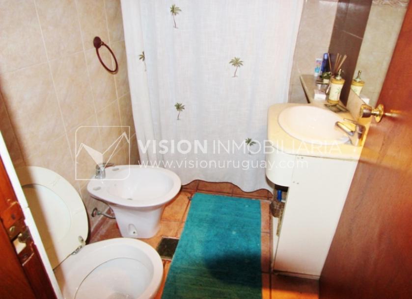 Chacra de 15 hás con el confort de hermosa casa reciclada, barbacoa y piscina climatizada.-53