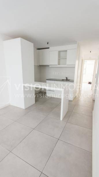 Apto nuevo 2 Dorm, 1 Baño, Av Libertador, 3er Piso MB vista, Sol directo todo el día, 2 balcones, 51 m2, Centro / Aguada. Renta sin impuestos: Vivienda Social.-10