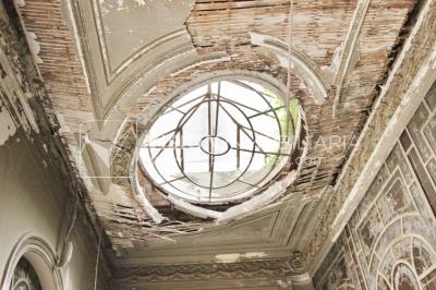 Edificio Palacio Amézaga, oportunidad de inversión, a reciclar para sede corporativa, oficinas u otro destino, 1500 m2 en el corazón de la Cd. Vieja.