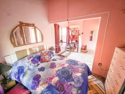 Venta conjunta de Dos Casas independientes en un gran terreno de 622 m2, una de 2 Dormitorios y 1 Baño, la otra de 1 Dormitorio y 1 Baño, Parrillero, Garaje. Barrio Español del balneario Atlántida, 8 cuadras al Norte de la Interbalnearia por Ruta 11.