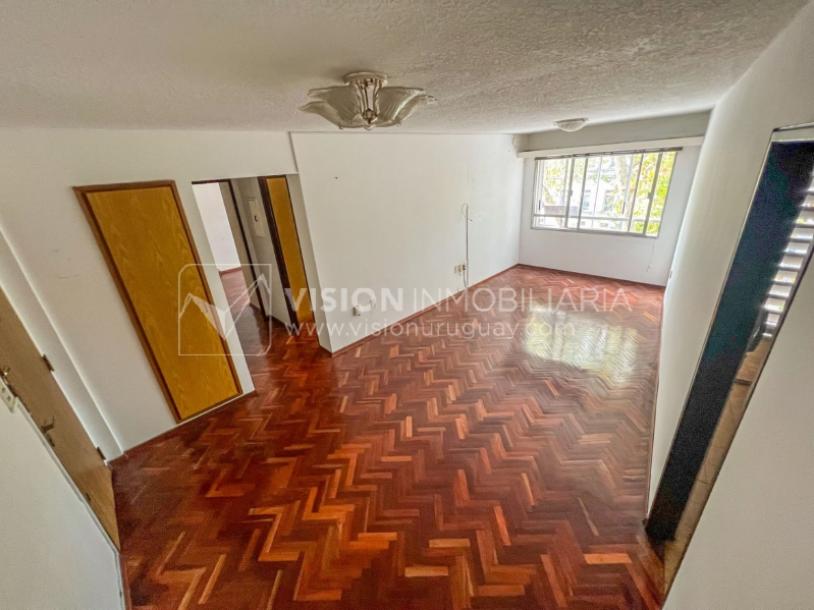 Apartamento con Renta en Venta al frente 2 Dormitorios 2 Baños, La Blanqueada, Av. 8 de Octubre, en Piso 3. Semiequipado. Amenities: 3 Parrilleros, gran Patio Juegos para Niños. Portería y Vigilancia-29