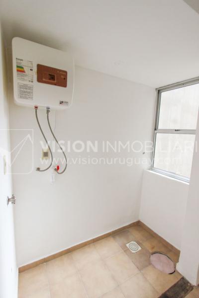 Apto. 1 Dorm. divino punto en Pocitos, a 200m de Rambla, 34m2. Alquiler $26.000 / GC $3500