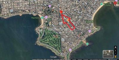 Apartamento en Venta en Pocitos / Punta Carretas.  Bajó de Precio!!  2 Dormitorios, uno en Suite con Vestidor.  2 Baños, Balcón, terminaciones Premium.  Se vende Amueblado. Tiene cómodo Garaje para 1 auto.  Piso 4 al frente.  Amenities: Barbacoa y Gy