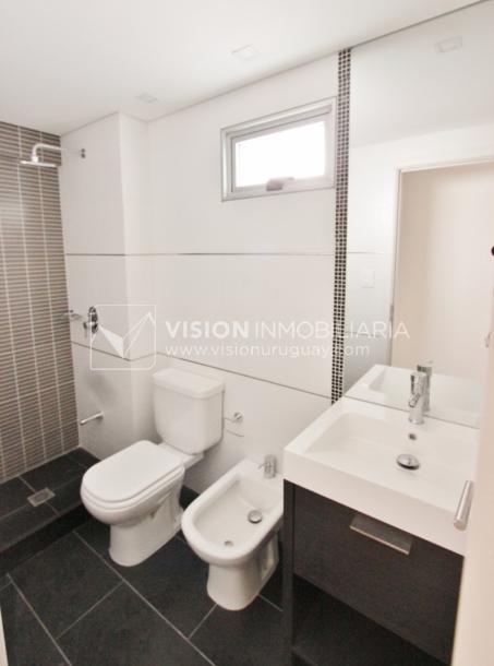 Apto en Puertito del Buceo, 4to Piso, finas terminaciones, a estrenar ya.-33