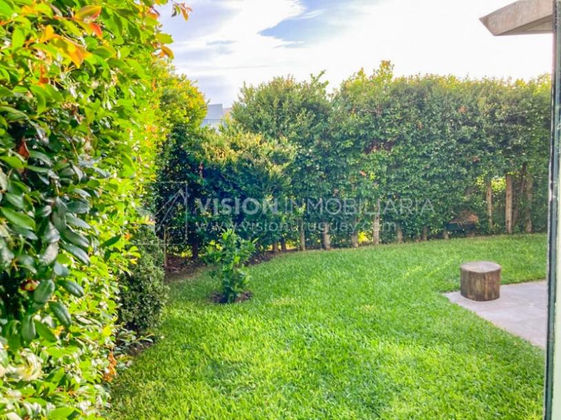 Casa en Venta en GREENS, Barrio Privado diseñado por el Arq. Carlos Ott. 3 dormitorios y 3 baños, 2 cocheras - U$ 340.000 dólares-41