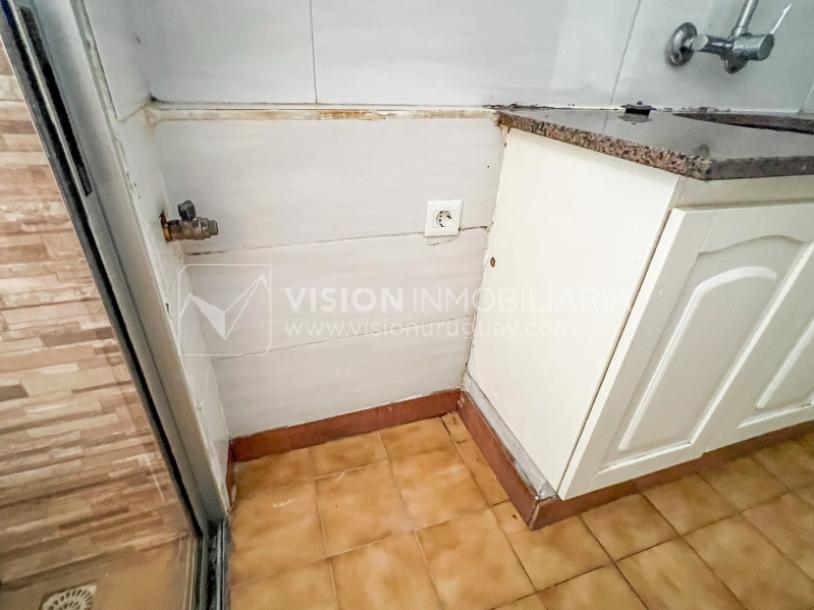 Apartamento con Renta en Venta al frente 2 Dormitorios 2 Baños, La Blanqueada, Av. 8 de Octubre, en Piso 3. Semiequipado. Amenities: 3 Parrilleros, gran Patio Juegos para Niños. Portería y Vigilancia-20