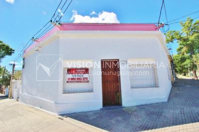 Casa impecable en La Teja, 3 dorm y 1 baño, barbacoa, garaje p/ 2 autos