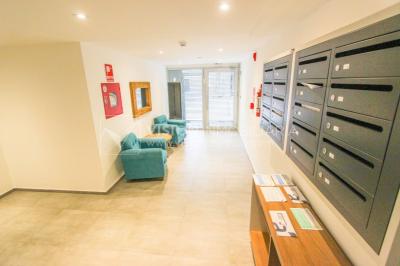 Apartamento en Venta 2 dormitorios y 1 baño, Palermo Parque Rodó Cordón Sur, 6to piso al frente