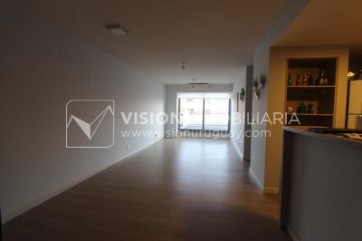 GO Pocitos 2 - Moderno penthouse de 2 dormitorios, a pasos de la Rambla