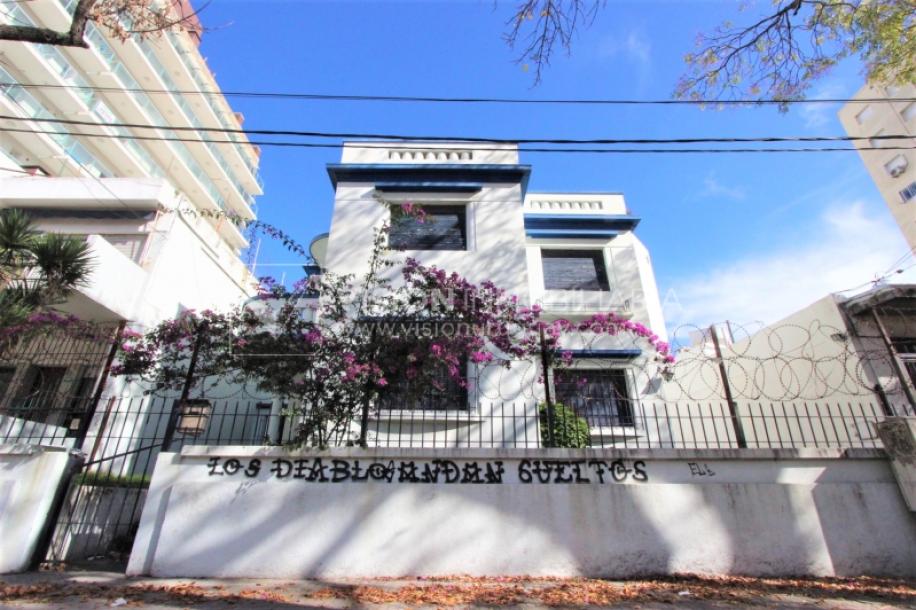 Padrón único de 641m2 en Pocitos con Casa de 13 ambientes, 302m2 construidos.-5