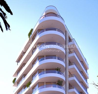 Penthouse Piso 11 frente al GOLF