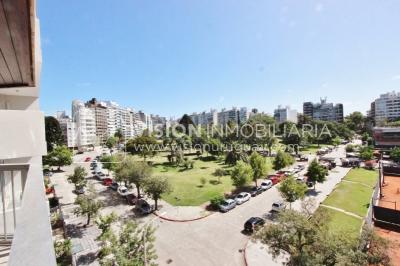 Alquila Apto. de 200m2 sobre el Parque Villa Biarritz, 3 dorm+servicio, garaje