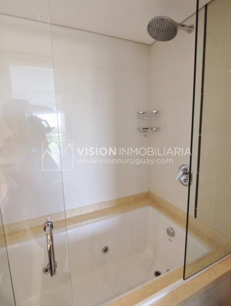 Apto en Aquarela Tower, lo mejor de Punta del Este | 4 dorm en suite + servicio, 253 m2 -36