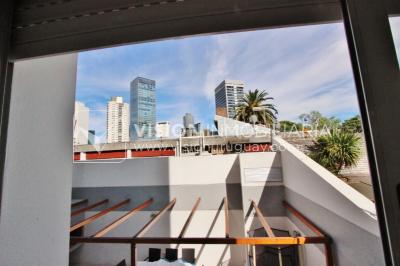 Aptos con Renta U$S 1,250 xMes en Puerto del Buceo, 1er Piso, finas terminaciones.