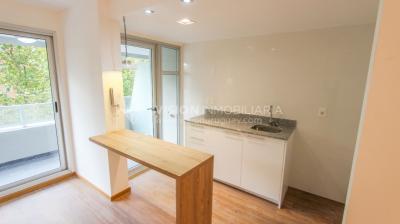 Apartamento en Venta 2 dormitorios y 1 baño, Palermo Parque Rodó Cordón Sur, 6to piso al frente