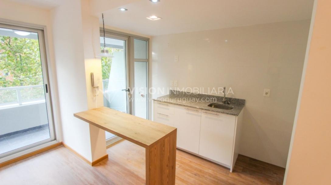 Apartamento en Venta 2 dormitorios y 1 baño, Palermo Parque Rodó Cordón Sur, 6to piso al frente-2