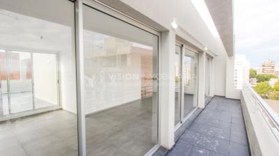 Apartamento en Venta 2 dormitorios y 1 baño, Palermo Parque Rodó Cordón Sur, 6to piso al frente