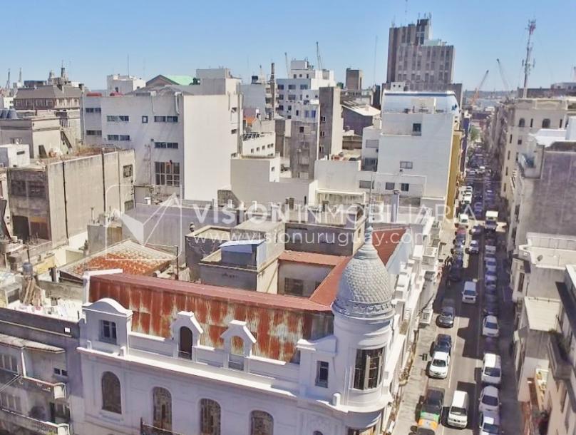 Edificio Palacio Amézaga, oportunidad de inversión, a reciclar para sede corporativa, oficinas u otro destino, 1500 m2 en el corazón de la Cd. Vieja.-15
