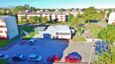 Apartamento de 2 dormitorios y 1 baño, Villa Española, 2do piso.