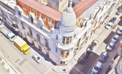 Edificio Palacio Amézaga, oportunidad de inversión, a reciclar para sede corporativa, oficinas u otro destino, 1500 m2 en el corazón de la Cd. Vieja.