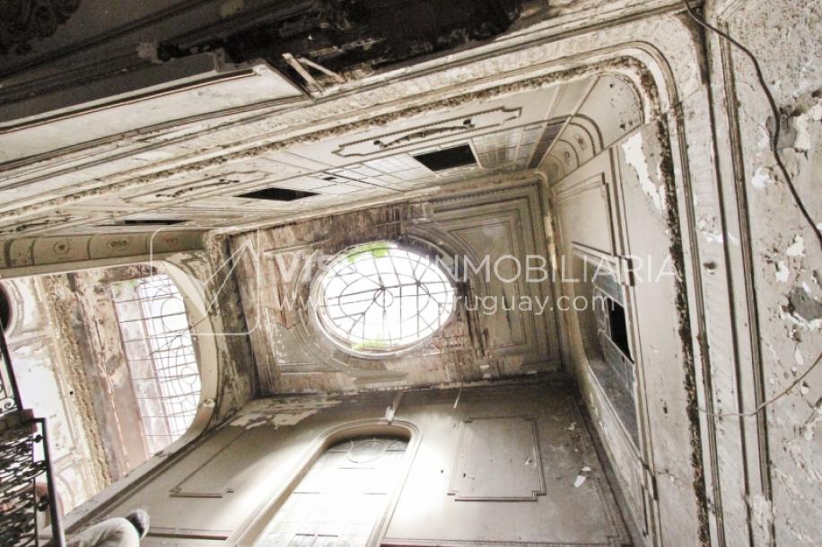 Edificio Palacio Amézaga, oportunidad de inversión, a reciclar para sede corporativa, oficinas u otro destino, 1500 m2 en el corazón de la Cd. Vieja.-50
