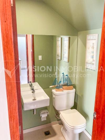 Casa en Venta en GREENS, Barrio Privado diseñado por el Arq. Carlos Ott. 3 dormitorios y 3 baños, 2 cocheras - U$ 340.000 dólares