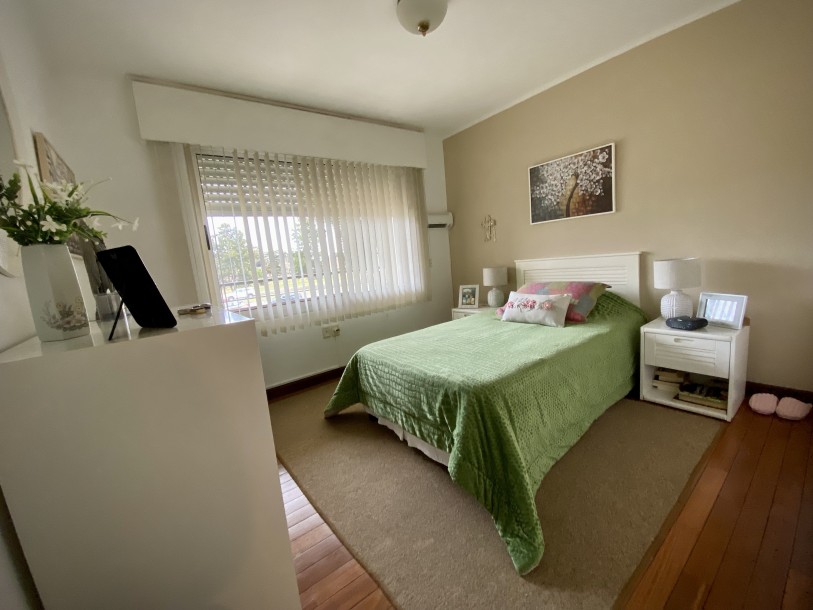 Excelente apto en Carrasco-8