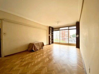 Esplendido apto en Pocitos.