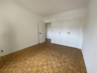 Estupendo apto sobre rambla de Pocitos