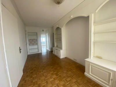 Estupendo apto sobre rambla de Pocitos