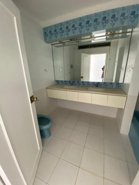 Estupendo apto sobre rambla de Pocitos-11