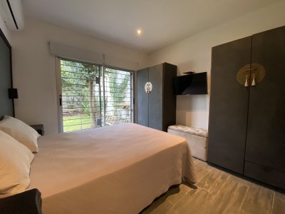 Muy buena casa en venta y alquiler en Carrasco.