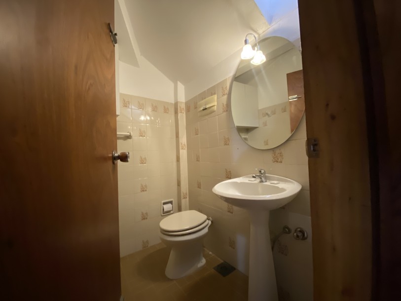 Espléndida casa en Carrasco, ideal familia numerosa o empresa.-22