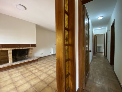 Espléndida casa en Carrasco, ideal familia numerosa o empresa.