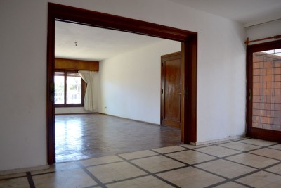 Alquiler Amplia Casa En Excelente Zona De Carrasco